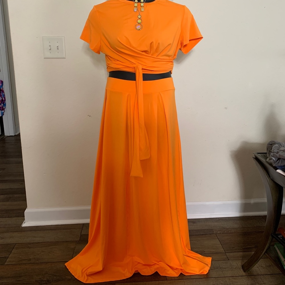 2 piece curvaceous set